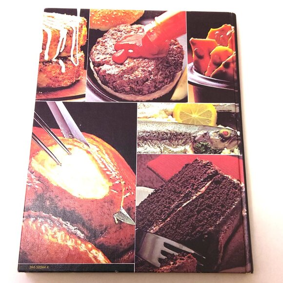 Preowned General Electric Microwave Guide and Cookbook by General Electric - Picture 2 of 7